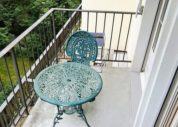 Apartment Old Town In The Heart Of Center, Munster - Self Checkin Zürich