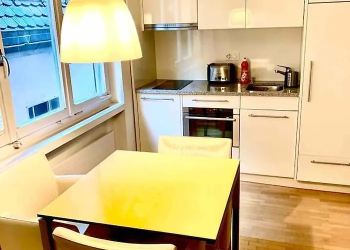 Apartment Old Town In The Heart Of Center, Munster - Self Checkin Zürich